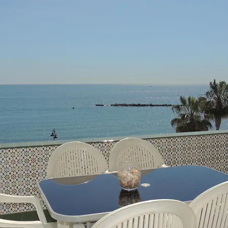 Las Gaviotas Beach - Playa - Sea Front - Frente Al Mar * Benalmádena